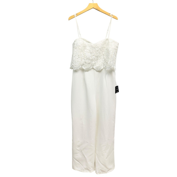 Lulus Exquisite Posture White Floral Embroidered Tiered Jumpsuit size Small NWT - Picture 2 of 6